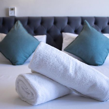 Ocean Breeze Hotel Strand Zewnętrze zdjęcie