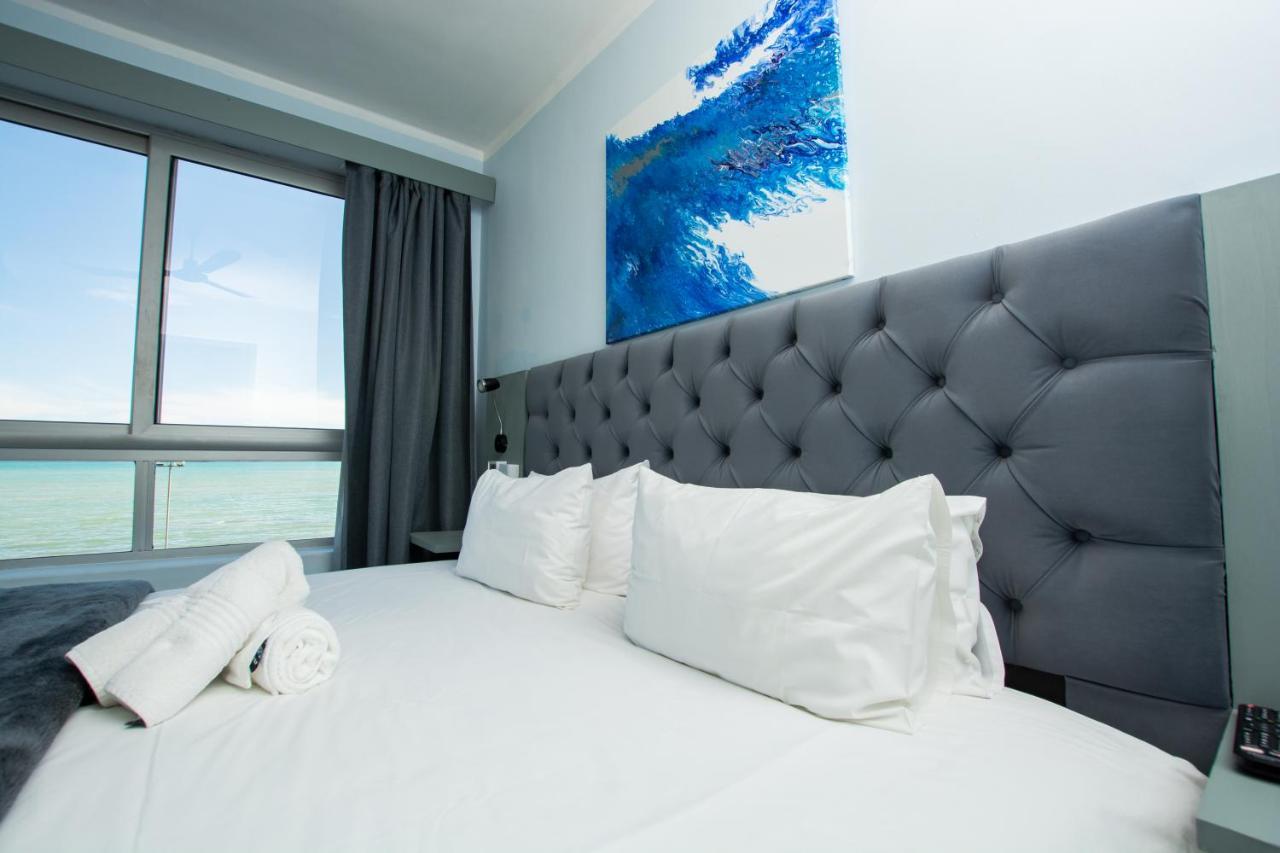 Ocean Breeze Hotel Strand Zewnętrze zdjęcie