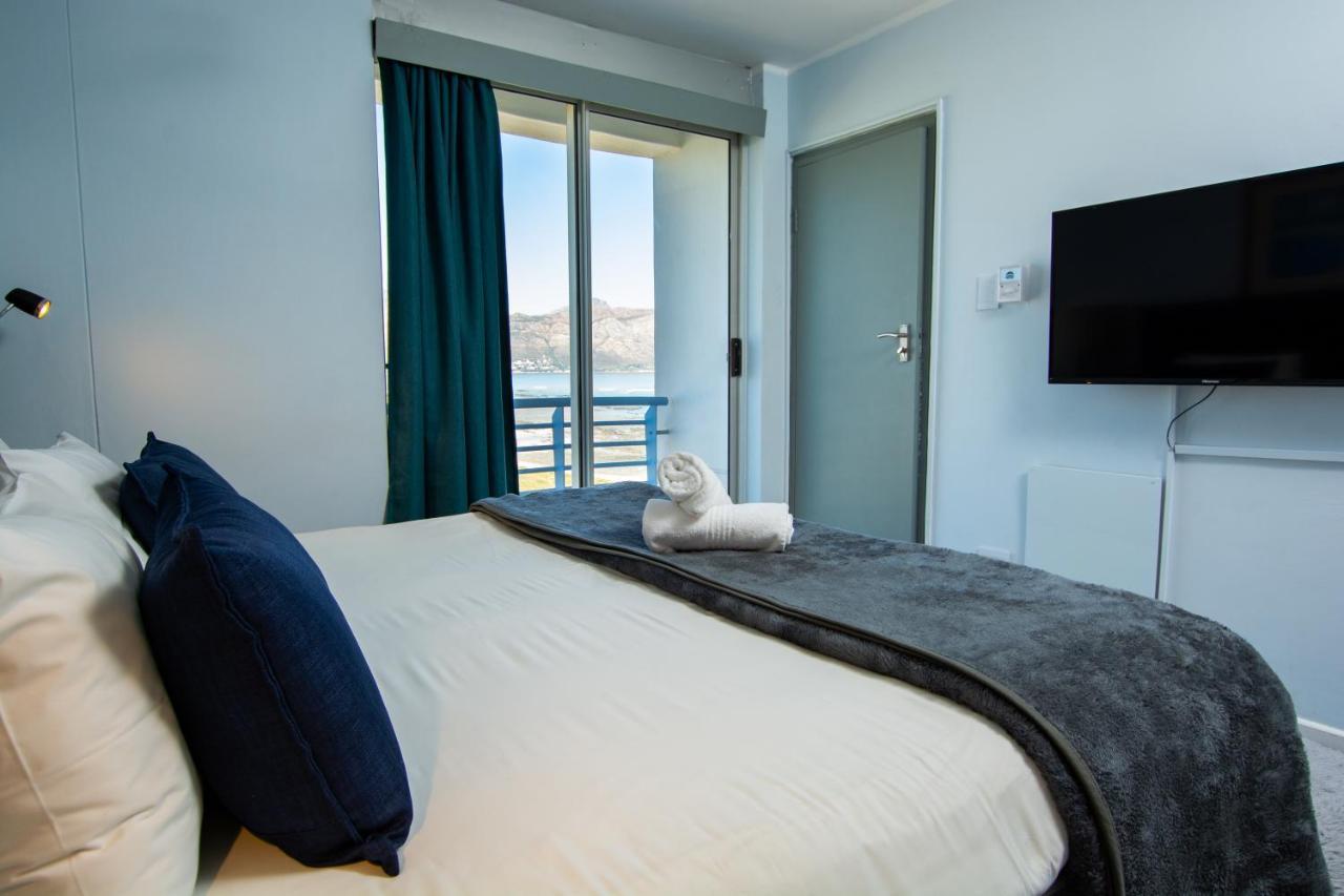 Ocean Breeze Hotel Strand Zewnętrze zdjęcie