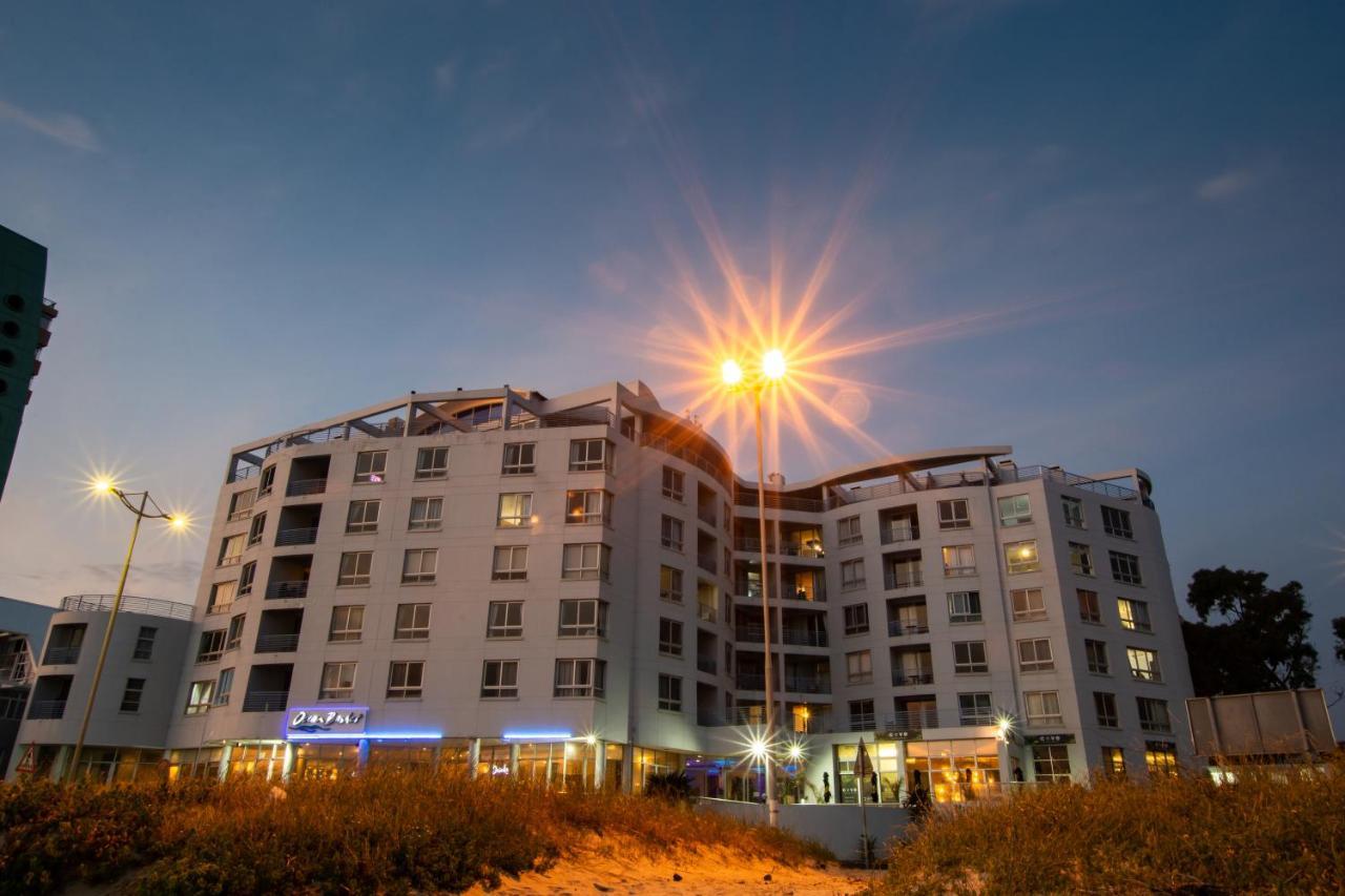 Ocean Breeze Hotel Strand Zewnętrze zdjęcie