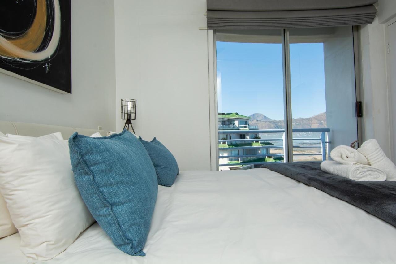 Ocean Breeze Hotel Strand Zewnętrze zdjęcie
