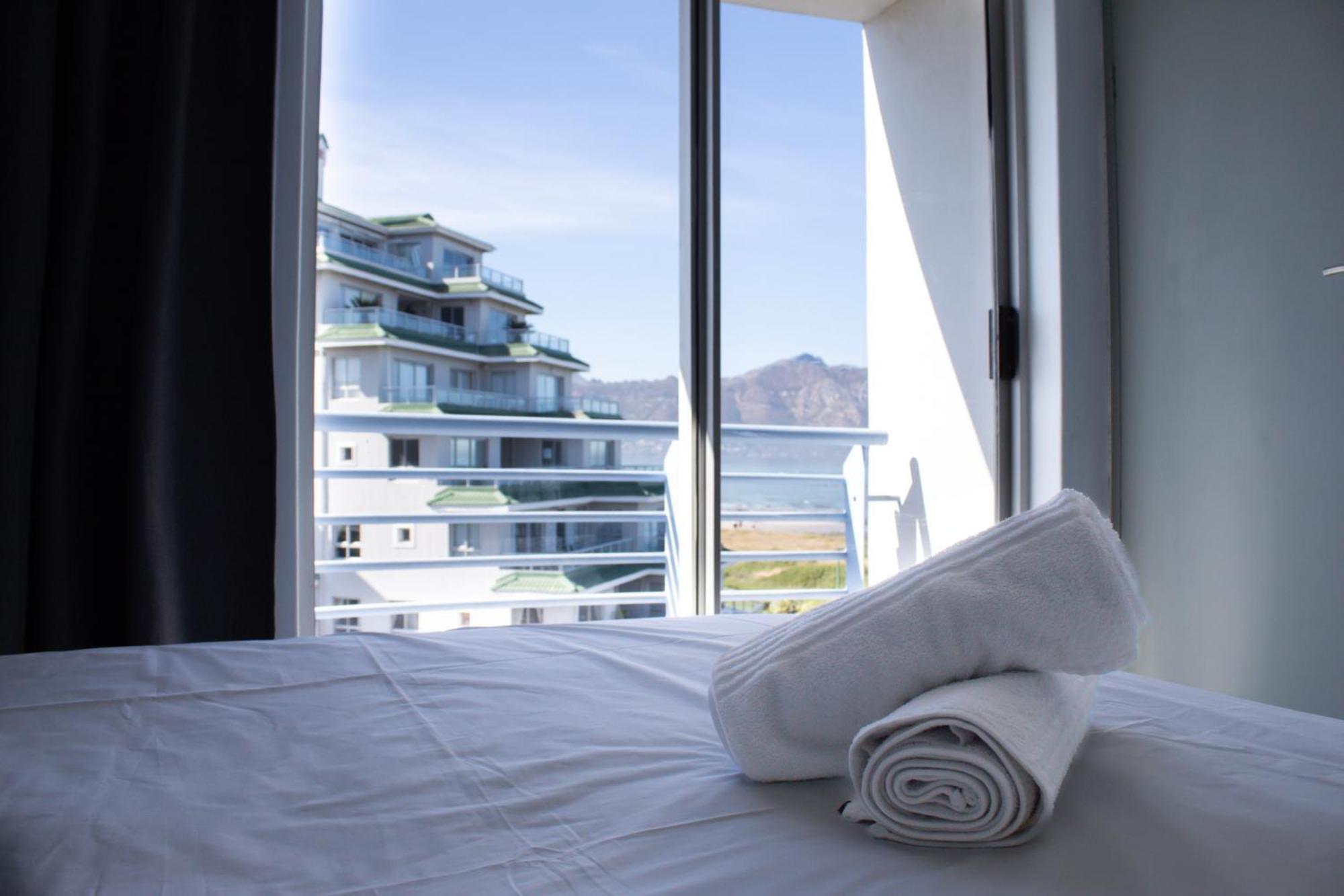 Ocean Breeze Hotel Strand Zewnętrze zdjęcie