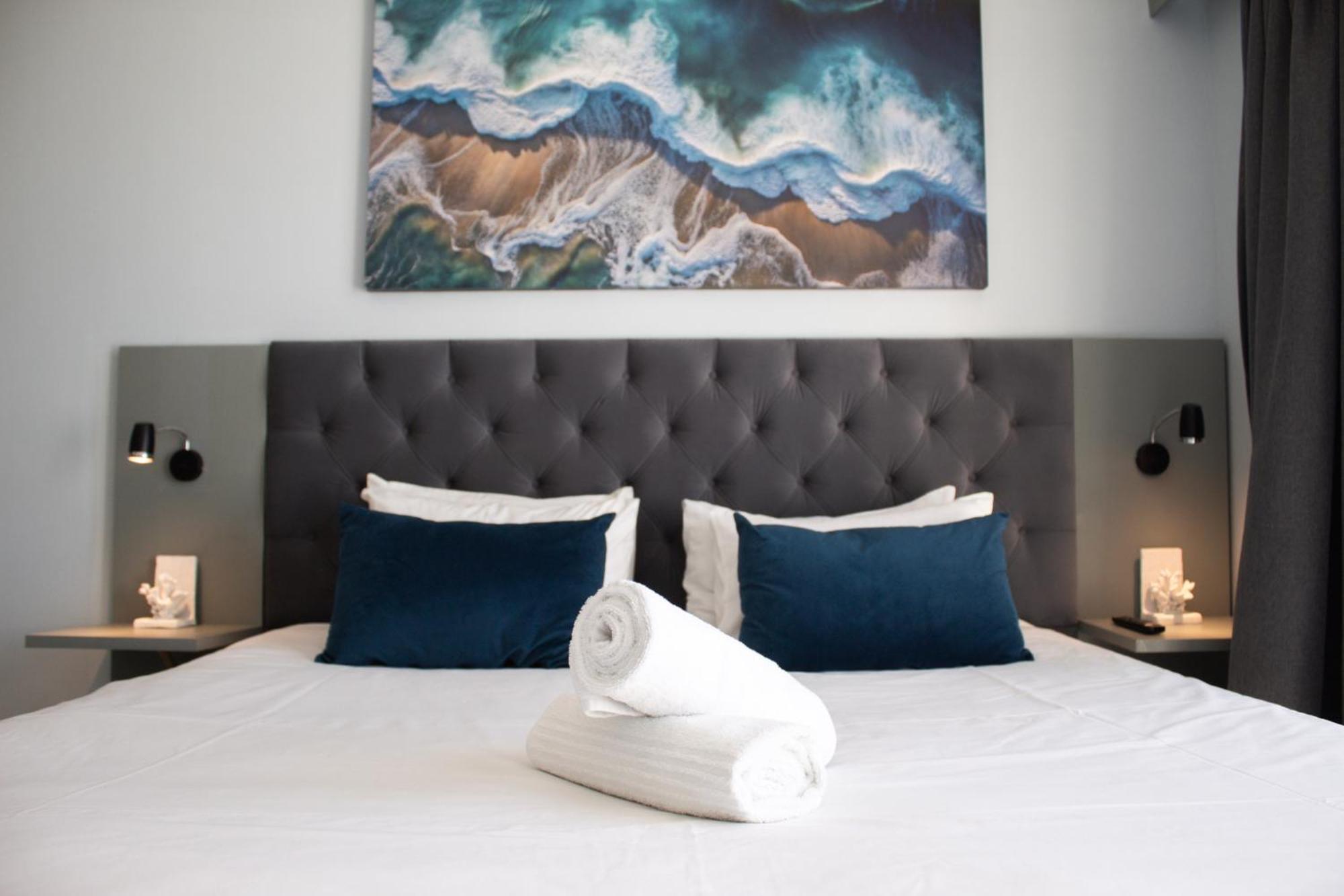 Ocean Breeze Hotel Strand Zewnętrze zdjęcie