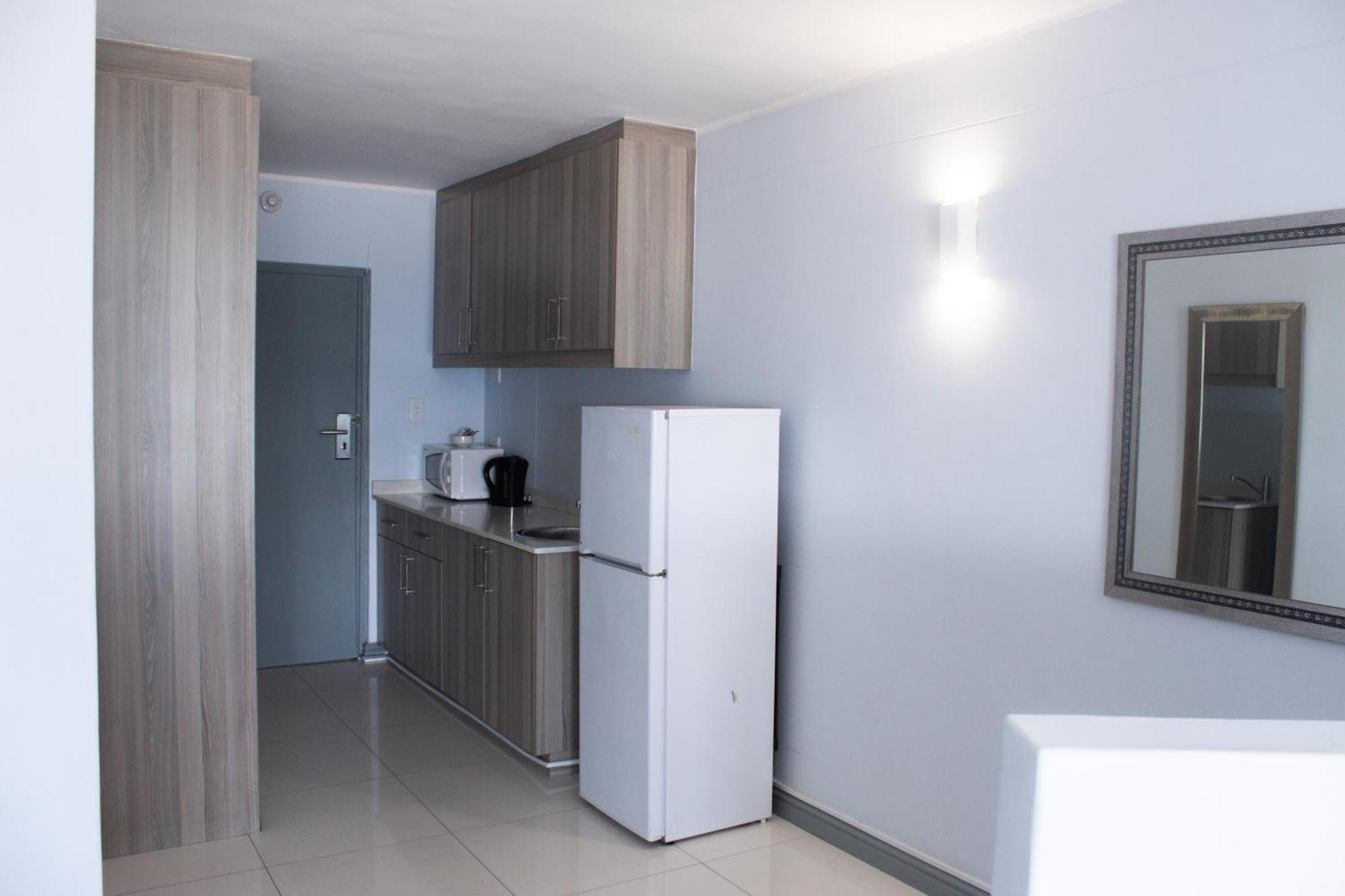 Ocean Breeze Hotel Strand Zewnętrze zdjęcie